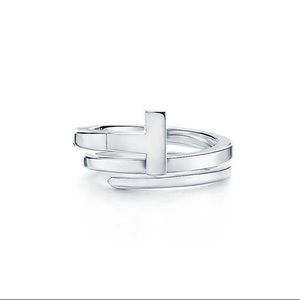 Tiffany & Co. 925 T Square Wrap ring sz 6 Sold Out